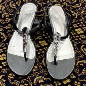 Sandals size 8